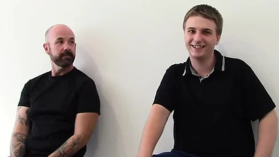 Horny Aussie Daddy Jaxon Offers Stud Free Ride On His Rigid Cock