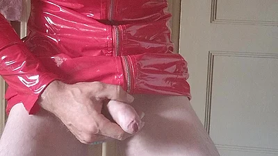 I',m jerking off in my new outfit