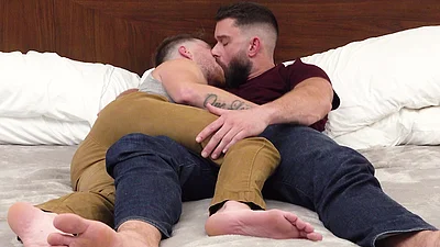 FTM Men - Iverson Dash is kissed rimmed fucked and bred by J.D. Manning