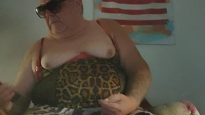2026 SEXY GANGSTAZZ MASTURBATING, WATCHING A PORN,, FAT BELLY BIG ASS SMALL COCK REAL TITS