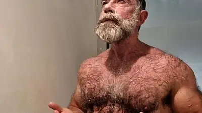 Hairy Muscle Stepdaddy Showering
