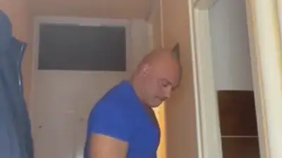 Home Made Wank. Bodybuilder Jerk off Solo Videi